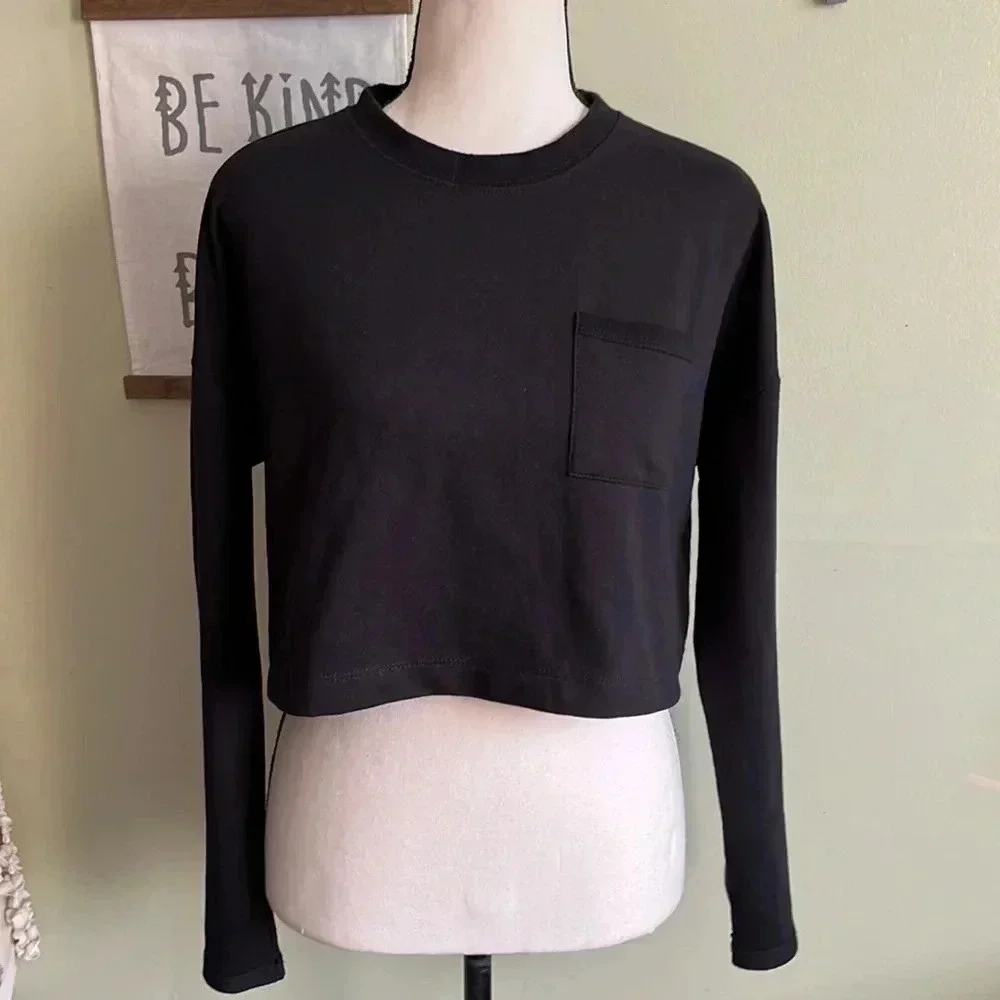 Free People Black Cropped Long-Sleeve Sweatshirt